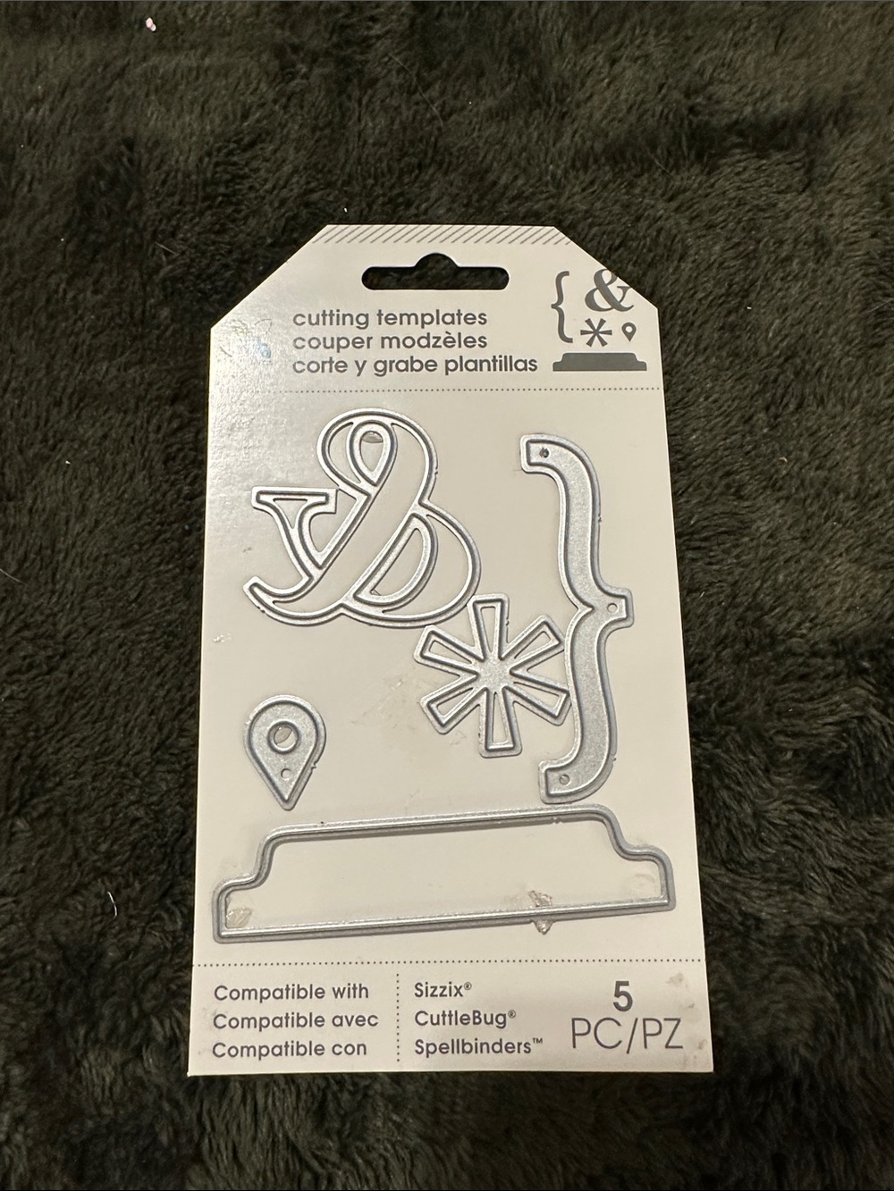 Momenta Metal Cutting Die Set – Silver Accents